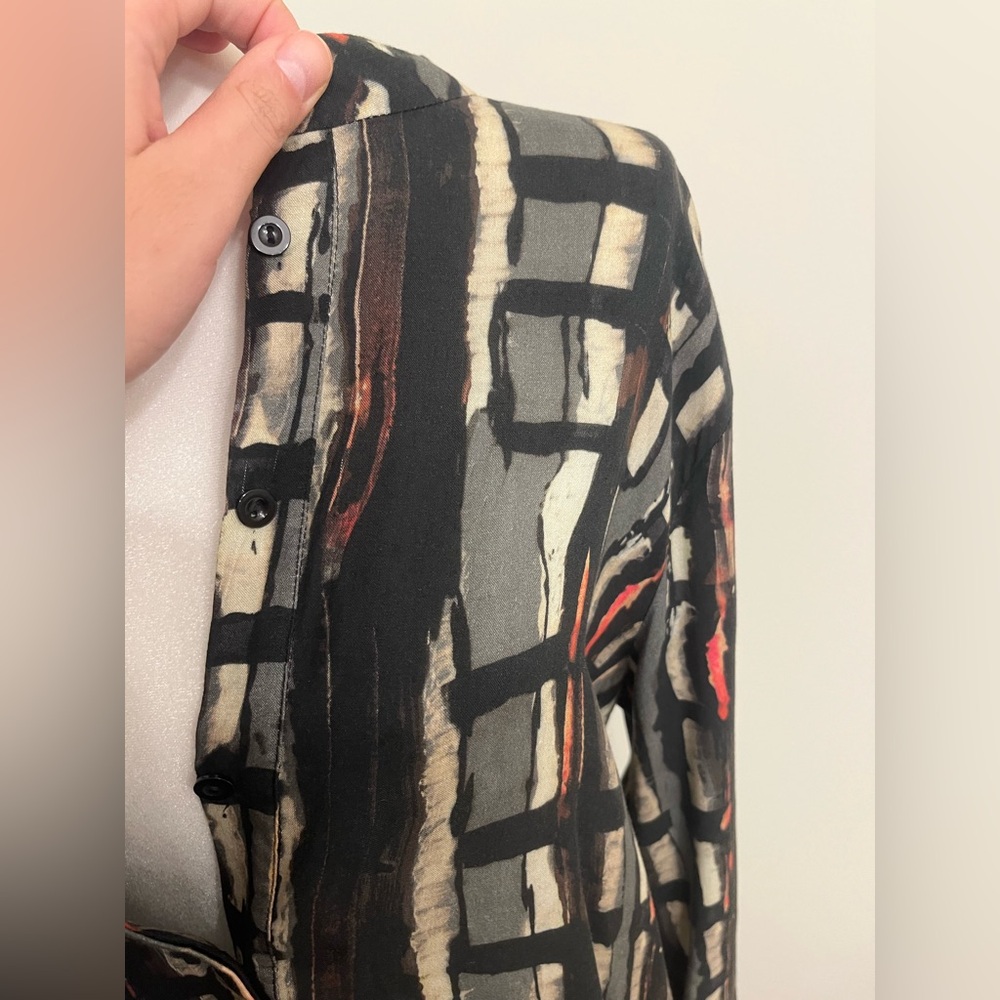 **ASOS** Abstract Patterned Long-Sleeve Button-Down Dress - Picture 3 of 7